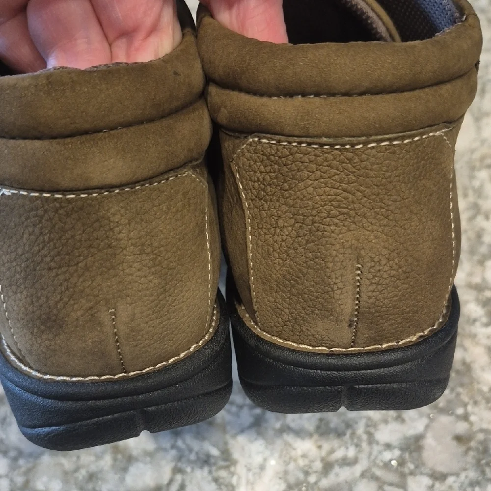 White Mountain Lisa Waterproof Hiking Boots In Olive Green NWOT